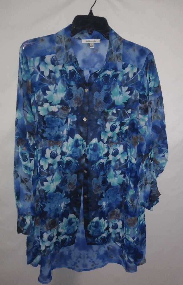 Quintessential Blue Floral Sheer Tunic L